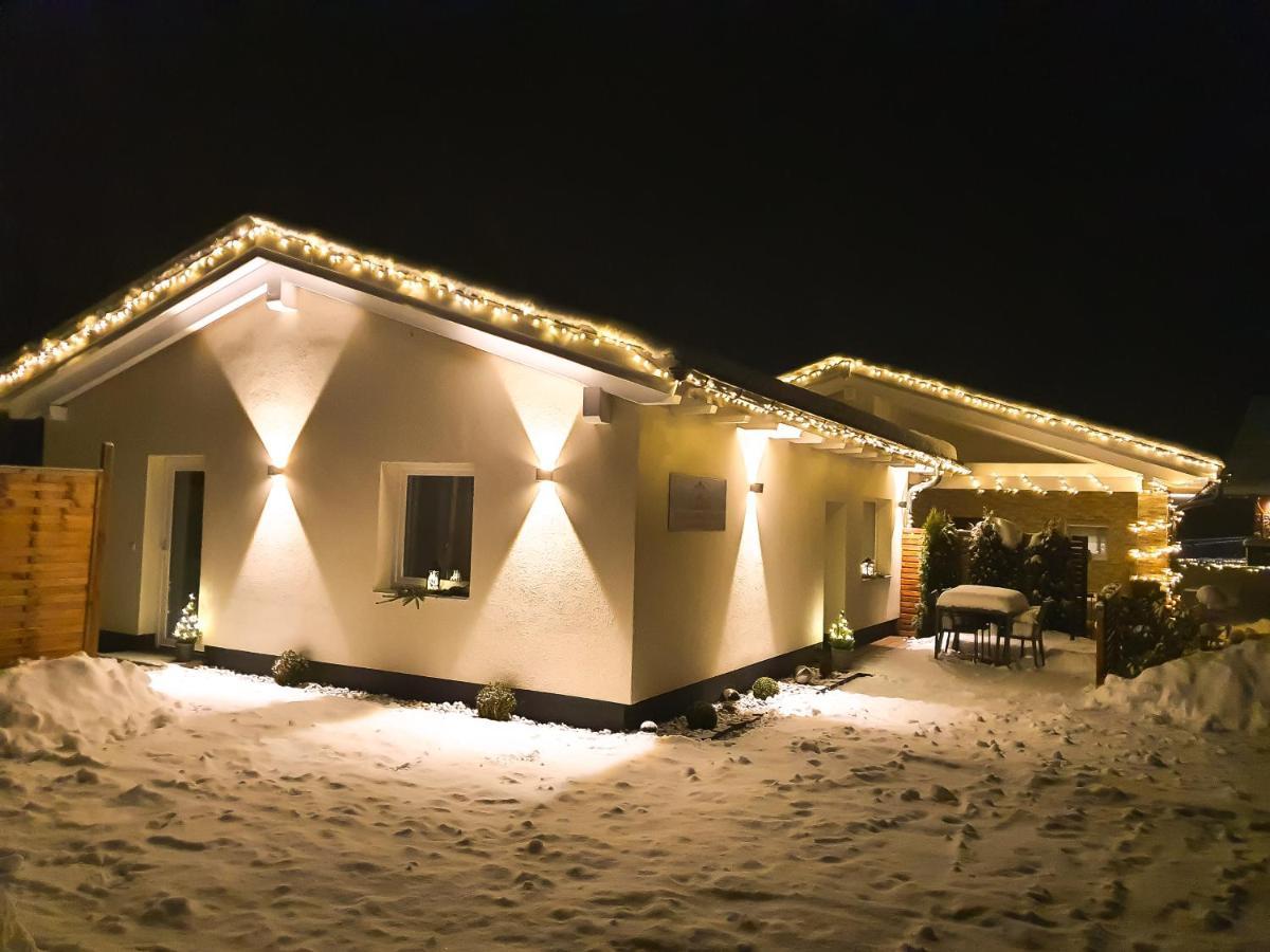 Tiny Kozma Apartment ボーデンスドルフ エクステリア 写真